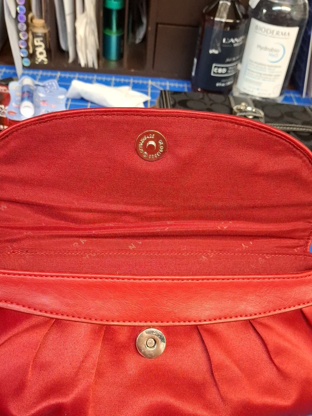 New York & Co. Red Satin Wristlet Clutch 12.5x5.5x1.25 Preloved